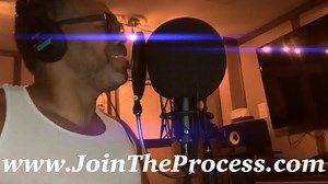 We will discuss songwriting, production, and how I find my way writing the rest of this song. Only available on The Process. Go to www.jointheprocess.com to be part of the process. #ericroberson #erro #supporthonestmusic #soulmusic #r&bmusic #songwriting #musicproduction #studiosession | Eric Roberson