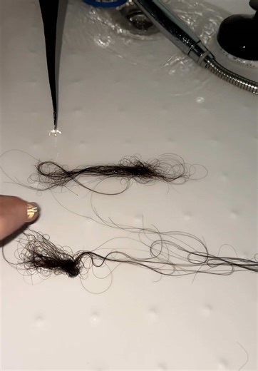 Aleksa Spray: Activator for Hair Growth