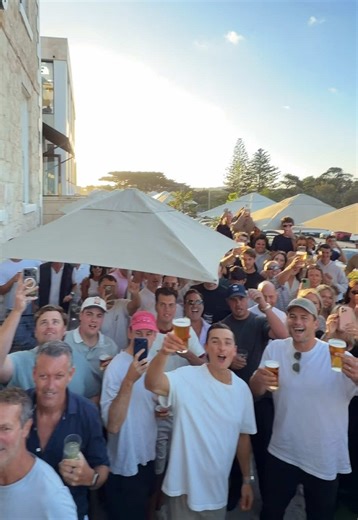 Experience Carlton Draught at Hotel Sorrento