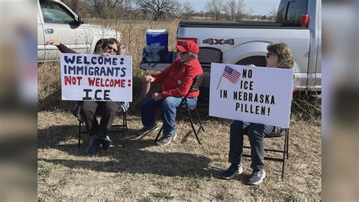 Nebraska Voices protests McCook ICE detention facility