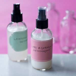 Ditch the harsh chemicals and make your own deodorant! TUTORIAL: http://trib.al/wQwlyvI | The Kitchn