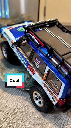 This is the best budget crawler around - it has a 2 speed transmission comes with 2 batteries looks amazing I highly recommend it! #jxcrc #scalerc #rctruck #rccrawler #tiktokshopcreatorpicks
