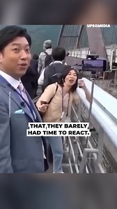 The reporters were left speechless. The speed was such that they could barely breathe. | Positive