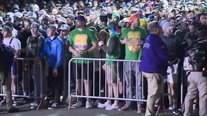 474K views · 2.6K reactions | Before the sun was even up, fans made a mad dash to get a good spot at the 16th Hole at the Waste Management Phoenix Open on Saturday. ⛳ | 12News | Facebook
