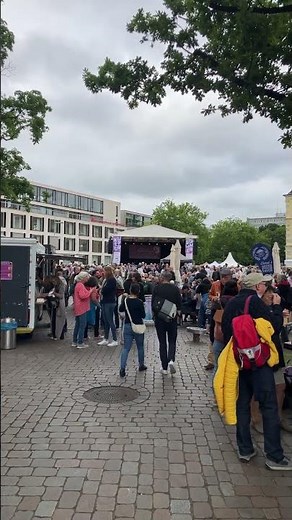 #Oldenburg macht sich bereit für den #Kultursommer 2025. Vor dem #OldenburgerSchloss geht es los