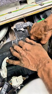 321K views · 2.2K reactions | Air Cleaner Filter Removing! #aircleaner #aircleanerfilter #airfilter #EngineAirFilter #rxmechanic #fypシ゚ | Rx Mechanic | Facebook