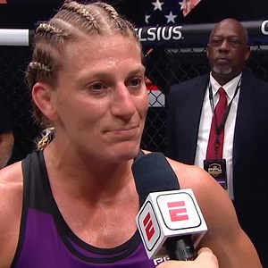 Under the same roof now, we gotta see it Kayla Harrison 🆚 Cris Cyborg Justinoy in 2024?🤔🤔 #PFLWorldChampionship LIVE NOW 🇺🇸 ESPN PPV 🔗 pfl.info/PFLPPV 🌎 pfl.info/WatchNow | Bellator MMA