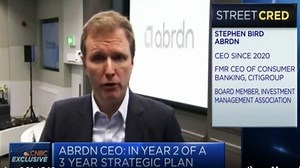 Abrdn CEO: Making selective investments, expect Fed to continue raising rates