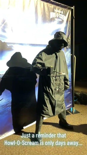 ‪@seaworldorlando‬ Howl-O-Scream begins this Friday! #halloween #hauntedhouse