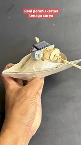 3.1M views · 28K reactions | Creative kertas menjadi perahu tenaga matahari #kreatif #toys #Dinamo #diy #Amazing #idebarangbekas | Gudang Kreatif | Facebook