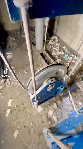 Governor Tension sheave Chronicles #liftmarket #elevatormodernization #elevatormechaniclife #elevatortechnician #elevatorcabindesign #elevator #lift #elevators #escalator #elevatorselfie #architecture #elevatormaintenance #elevatorworld #lifts #elevatormechanic #elevatorshaft #design #elevatortech #construction #elevatorconstructor #maintenance #liftengineer #elevatorrepair #elevatortechnology #elevador #elevatorservice #otis #tkelevator | Lift Doc