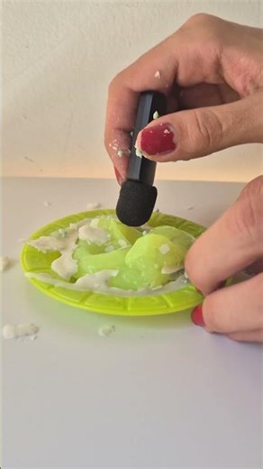 🎧 ASMR 61 – Mic deep in slime (no talking)