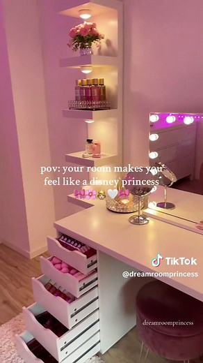 Aesthetic Room Tour: Embrace Disney Princess Vibes
