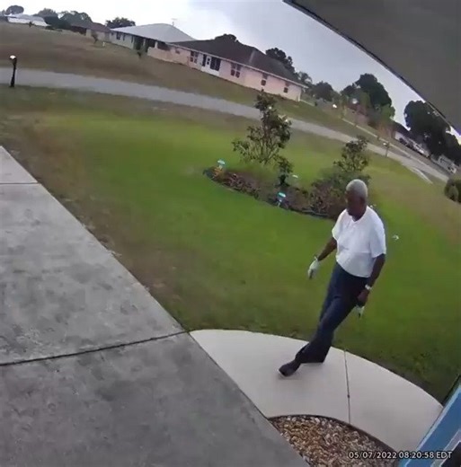 2.7M views · 17K reactions | FLORIDA LIGHTNING! ⚡️ Check out this powerful bolt *explode* a neighbor's yard over the weekend in Sebring. Wow! Credit: Rod Murphy | Matt Devitt WINK Weather | Facebook