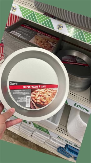 DIY Dollar Tree Pie Pan Christmas Craft Tutorial