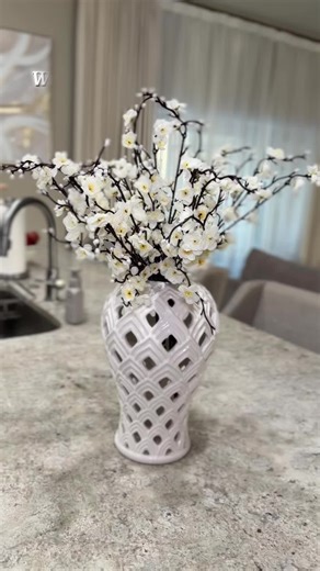 Those white plum winter blossom are absolutely gorgeous for easy flower arrangements, they easily elevate any space in you home with timeless beauty, get yours today