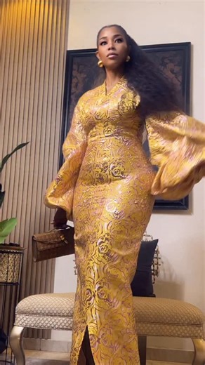 NEW COLOR ALERT ——————————- EJW FITTED ——————————- Available in size 4-24 200,000 ________________________________ Nationwide/worldwide delivery Order processing takes 2-5 working days Store is open to walk-in customer ———————————————— Send a Dm to place an order ———————————————— Customer care service representative, 📞 08023117176 WhatsApp 09037033004 ——————————————— #fitted #dress #classy #lagos #style #specialappearance #timeless #timelesspiece #perfectdress #fashion #style #styling #needlekr