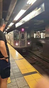 NYC Subway 5 train takin' to the World Trade Center