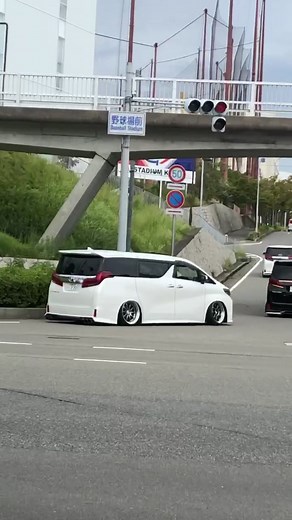 DreamCompany#アンチ上等 #トラブルの連続 #thisisjapan #人間辞めれるみたい #アルヴェル #時代の流れ #がんばる詐欺 #キャッツアイ