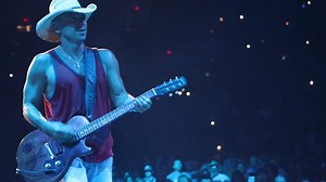 Kenny Chesney creates immersive fan experience in Las Vegas with 'Guitars, Tiki Bars and a Whole Lotta Love'