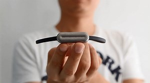 veari presents fineck smart wearable device for neck health