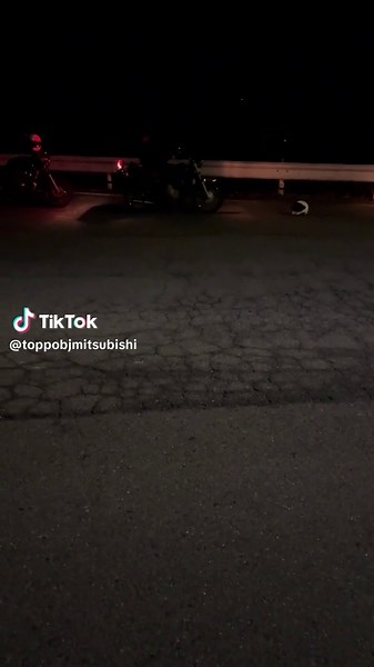 新しいマシンの高回転と低回転コール