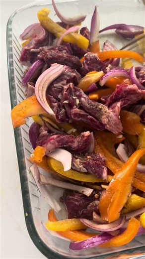 Skirt Steak Marinade for Fajitas! 🌮🍋‍🟩 #skirtsteak #fajitas #blackstone #flattop #marinade