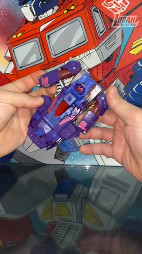 “Reverse” FLASH Transformation My ALPHA TRION Age of the Primes #transformers #reelsvideoシ #autobots #decepticons #OptimusPrime #megatron #G1 | LOGAN TF