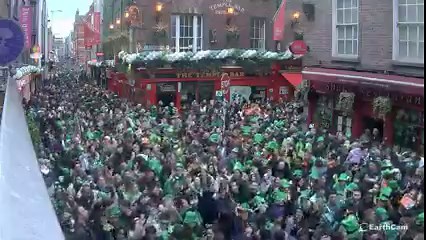 From Guinness to giggles, our Dublin live stream had it all! Join us for a craic-ing good time as we cheers to the best moments of the St. Patrick’s Day celebrations yesterday! 🍀🇮🇪 | EarthCam