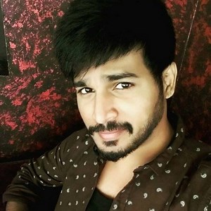 Rakshan (VJ & Anchor) Height, Weight, Age, Girlfriend, Biography & More » StarsUnfolded
