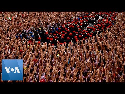 Revelers Welcome Return of Spain's Bull-Run Festival