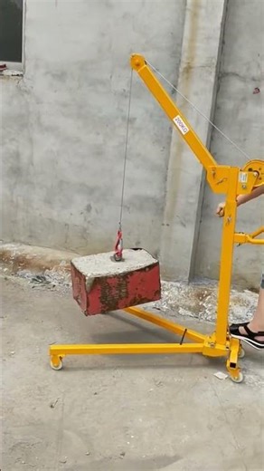 Foldable mobile hoist