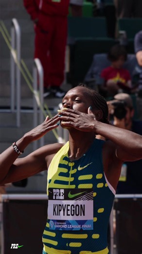 A clear standout performance in Eugene ✨ Faith Kipyegon put on a masterclass in the 1500m at the 2023 Diamond League Final, racing to a meet record at Hayward Field 💎 #PreClassic