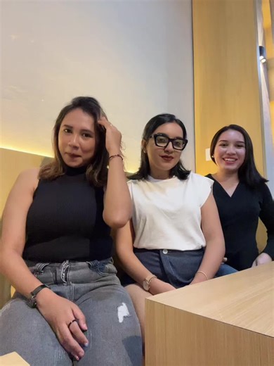 Understanding Sign Language Gestures in Everyday Life