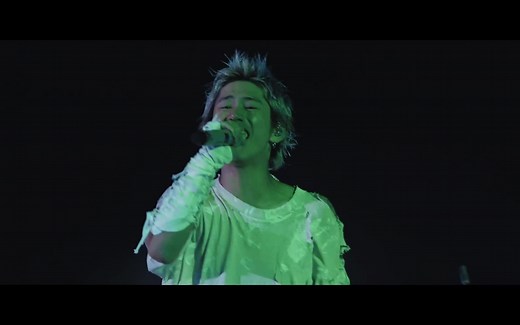 ONE OK ROCK - Wonder [Official Video from -Field of Wonder at Stadium-]