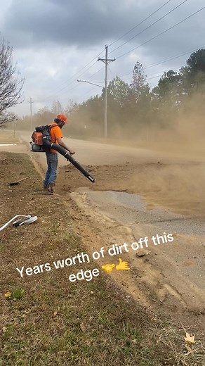 Call today for all your lawn care or landscaping needs free consultation bonded and insured‼️ #yardmaintenancpros #familyownedandoperated #blessed #lawncareservice #edginglawn #GoldenEdge | Bailey’s lawn care