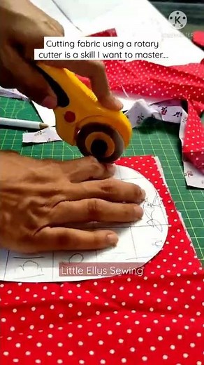 Fabric cutting using Rotary Cutter | Olfa Rotary Cutter 45mm