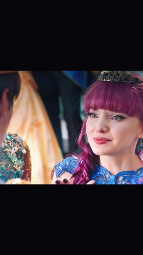 Mal and Ben's Descendants 2 Romance Drama Explained