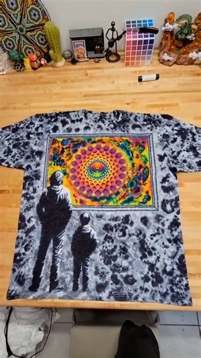 1.5M views · 40K reactions | Bro has a PhD in tie-dye  | UNILAD | Facebook