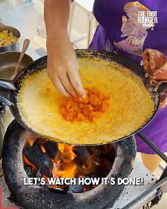 1.1M views · 10K reactions | Most unique street omelette technique in Thailand | The Food Ranger | Facebook