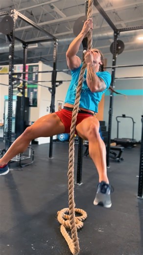 Trying out some of the pieces for next weekend. Should be a fun workout! #seatedleglessropeclimbs #ropeclimbs #gymnastics #gymnasty #rope #handstandpushups #handstandwalk #pirouette #shoulders #grip #upsidedown #fun #funtimes #goodtimes #workout 🎥 @joshinthegym | Bethany Shadburne crossfitgames