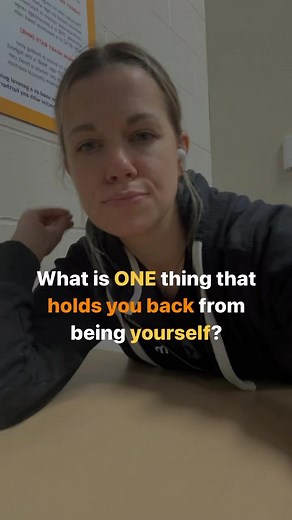 I want to share a personal journey that’s been transformative – how alcohol, at times, held me back from being my true, authentic self. It wasn’t an instant realization; it took some time and effort to break free from that mask and truly understand myself. 🍻You know those moments when I’ve had a few drinks, and I suddenly felt more confident, less inhibited, and more outgoing? 🍷 It was like a magic potion that made me feel invincible. But it was also a bit of a trap.Alcohol had a way of creati