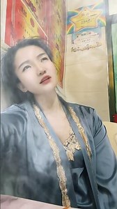 正经不过三秒！这版《有一束光》唱到一半画风突变😂 #有一束光 #翻唱 #搞笑