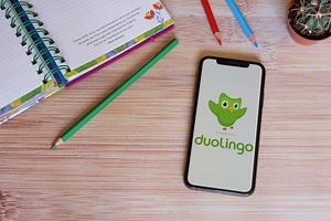 Duolingo vs. Babbel: Was die eine Sprachlern-App besser macht als die andere