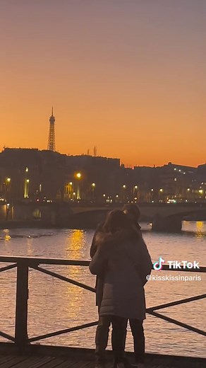 kisskissinparis sur TikTok