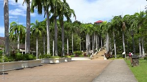 Awesome Plams Park near Dewan Cancelor building