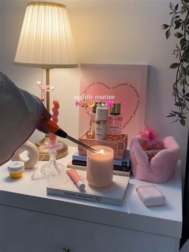 POV : Morning Routine & Skincare #morningroutine #koreanskincare #skincaretips #pink #fyp
