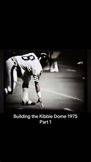 Building the Kibbie Dome part 1 // via: foresthistory #vintage #historymatters #foryoupage #history #idaho #boise #northidaho #moscowidaho #vandals | IdaHistory