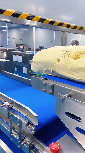 400K views · 1.9K reactions | Çin'de Ekmek Aslında Böyle Yapılıyor | Proof | Facebook