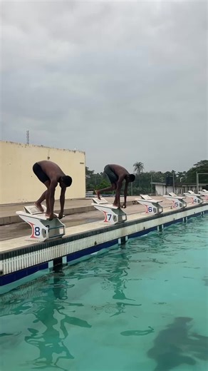 Swimming Lessons for All: Master Butterfly and Freestyle